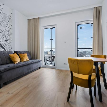 Rentplanet - Apartamenty Kasprzaka Warszawa Zewnętrze zdjęcie