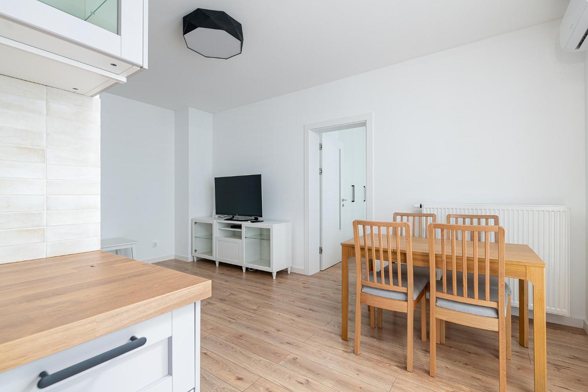 Rentplanet - Apartamenty Kasprzaka Warszawa Zewnętrze zdjęcie